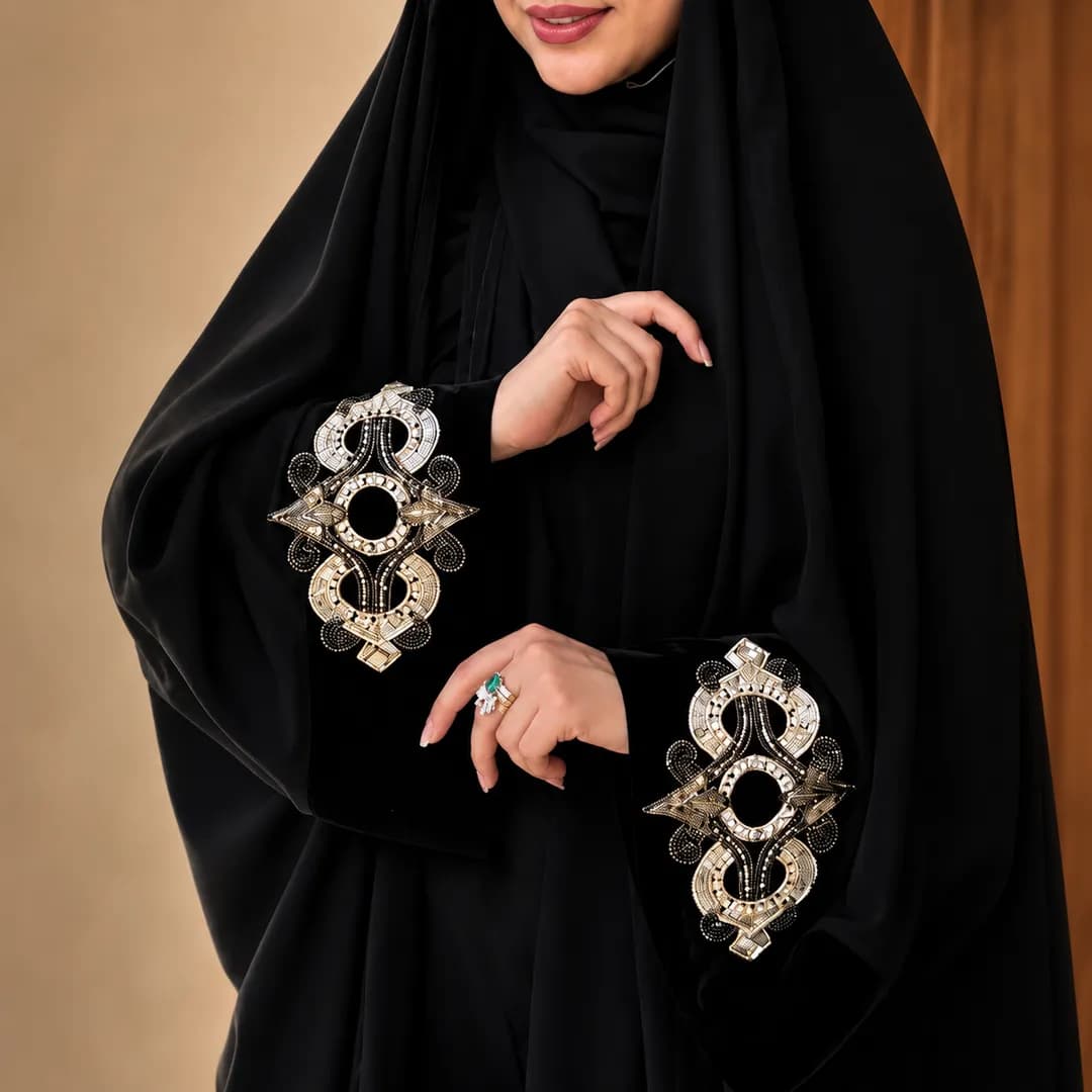چادر نگین سلطنتی