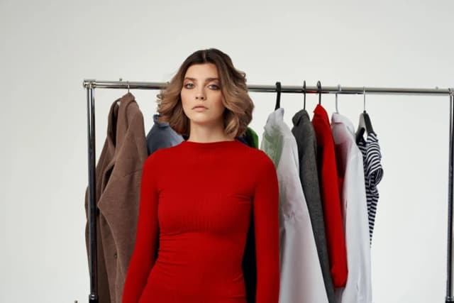 با این انتخاب لباس، ۵ کیلو لاغرتر به نظر برس!